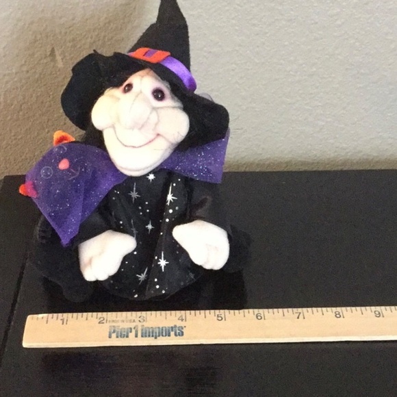 Halloween Witch W/ Black Cat plush - Picture 6 of 9